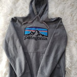 Patagonia sweatshirt